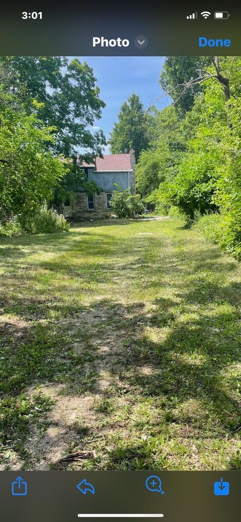 Photo of W220N7095 Town Line St, Sussex, WI 53089 (MLS # 1940027)