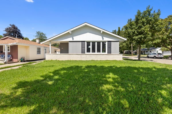 9600 W MORGAN AVE, MILWAUKEE, WI 53228 - Image 46f67e45ee8ea48a87236f5b9ab65bba/1614283431