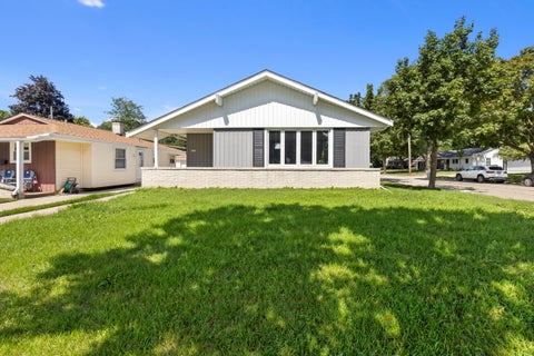 Photo of 9600 W Morgan Ave, Milwaukee, WI 53228 (MLS # 1980987)