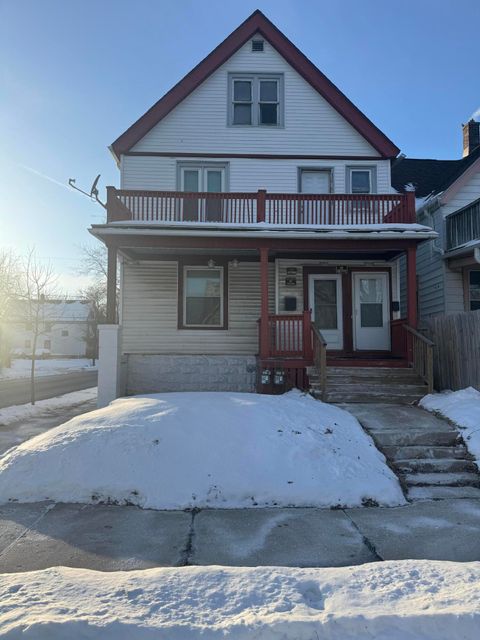 Photo of 2901 N Dr Lester Carter Dr, Milwaukee, WI 53206 (MLS # 1952026)