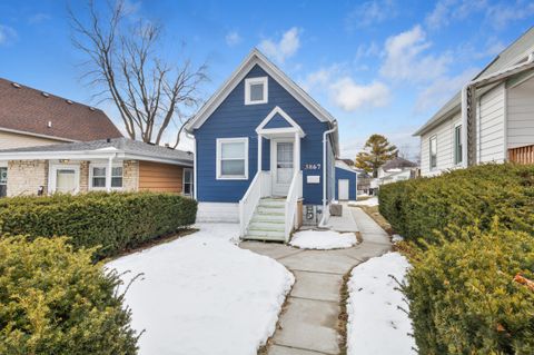 3867 E Pulaski Ave, Cudahy, WI 53110 - #: 1949756