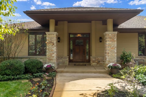 Photo of W3259 Lake Forest Ln, Lake Geneva, WI 53147 (MLS # 1984505)