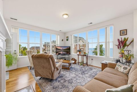 Photo of 3872 S Lake Dr, Saint Francis, WI 53235 (MLS # 1969360)