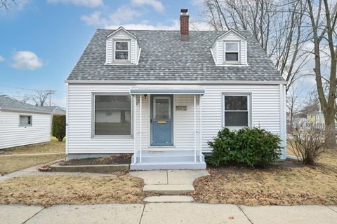 Photo of 8435 W Townsend St, Milwaukee, WI 53222 (MLS # 1951998)