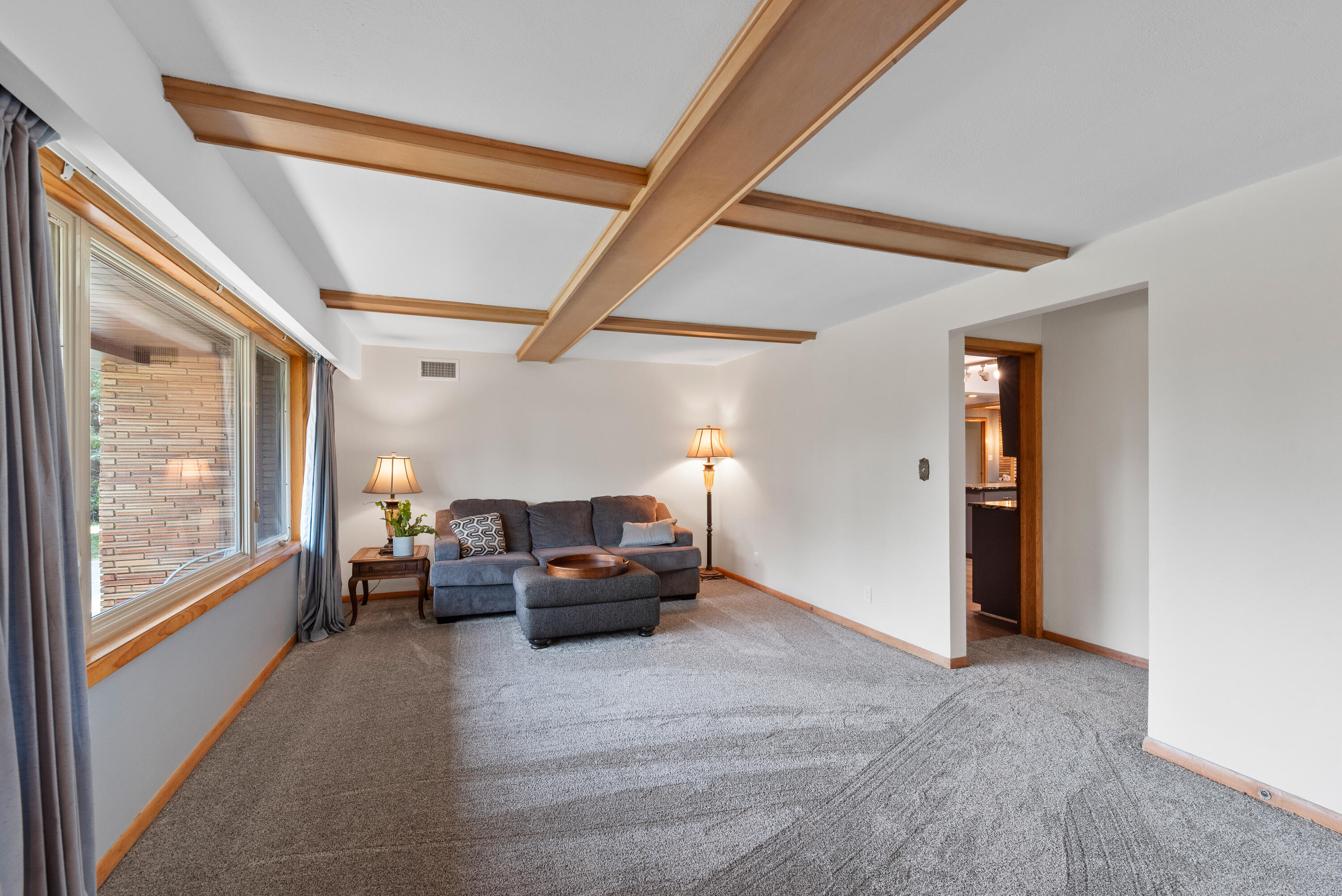 Fredonia, Wisconsin 53021, United States, 4 Bedrooms Bedrooms, ,3 BathroomsBathrooms,Residential,Pending,188563