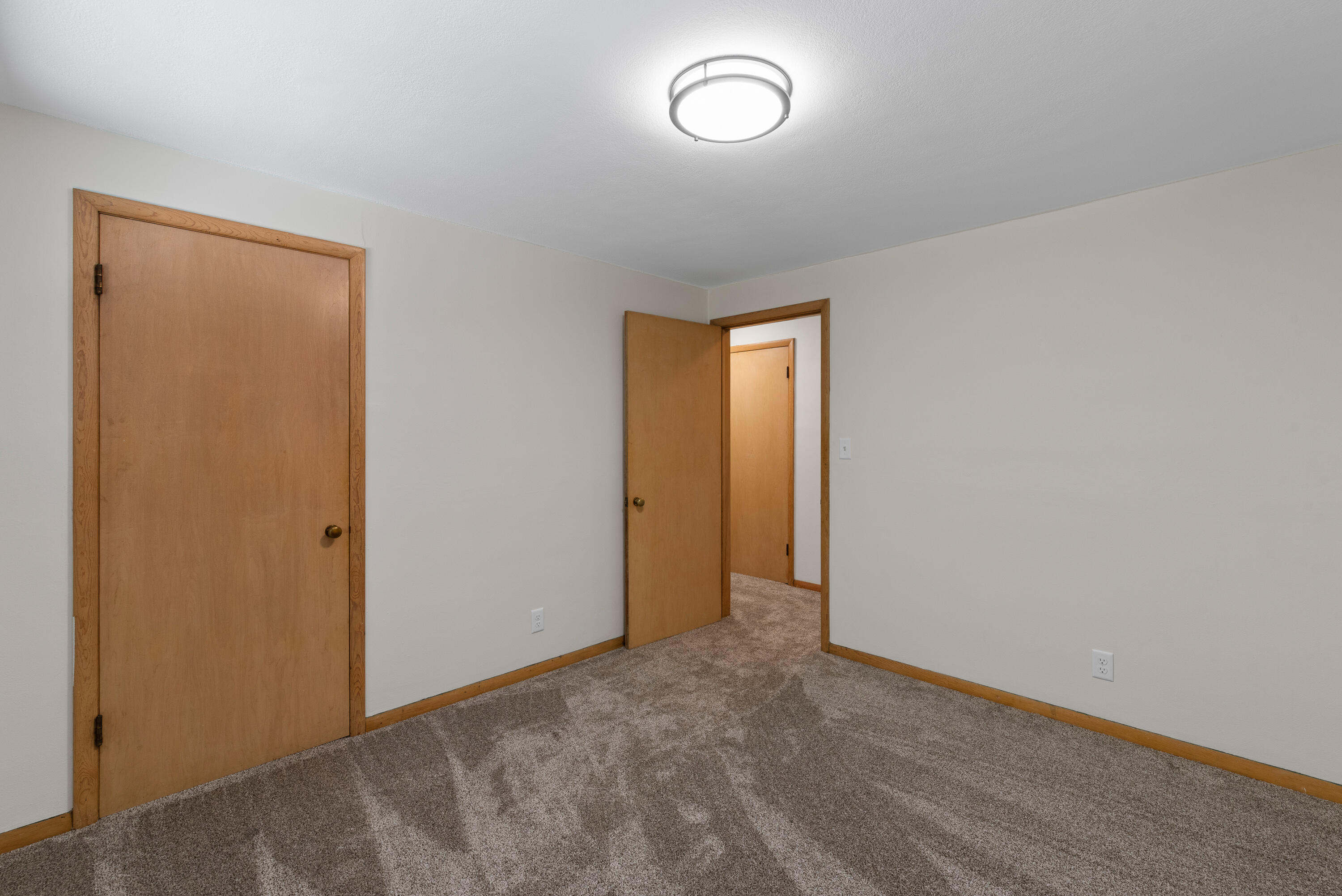 Fredonia, Wisconsin 53021, United States, 4 Bedrooms Bedrooms, ,3 BathroomsBathrooms,Residential,Pending,188563