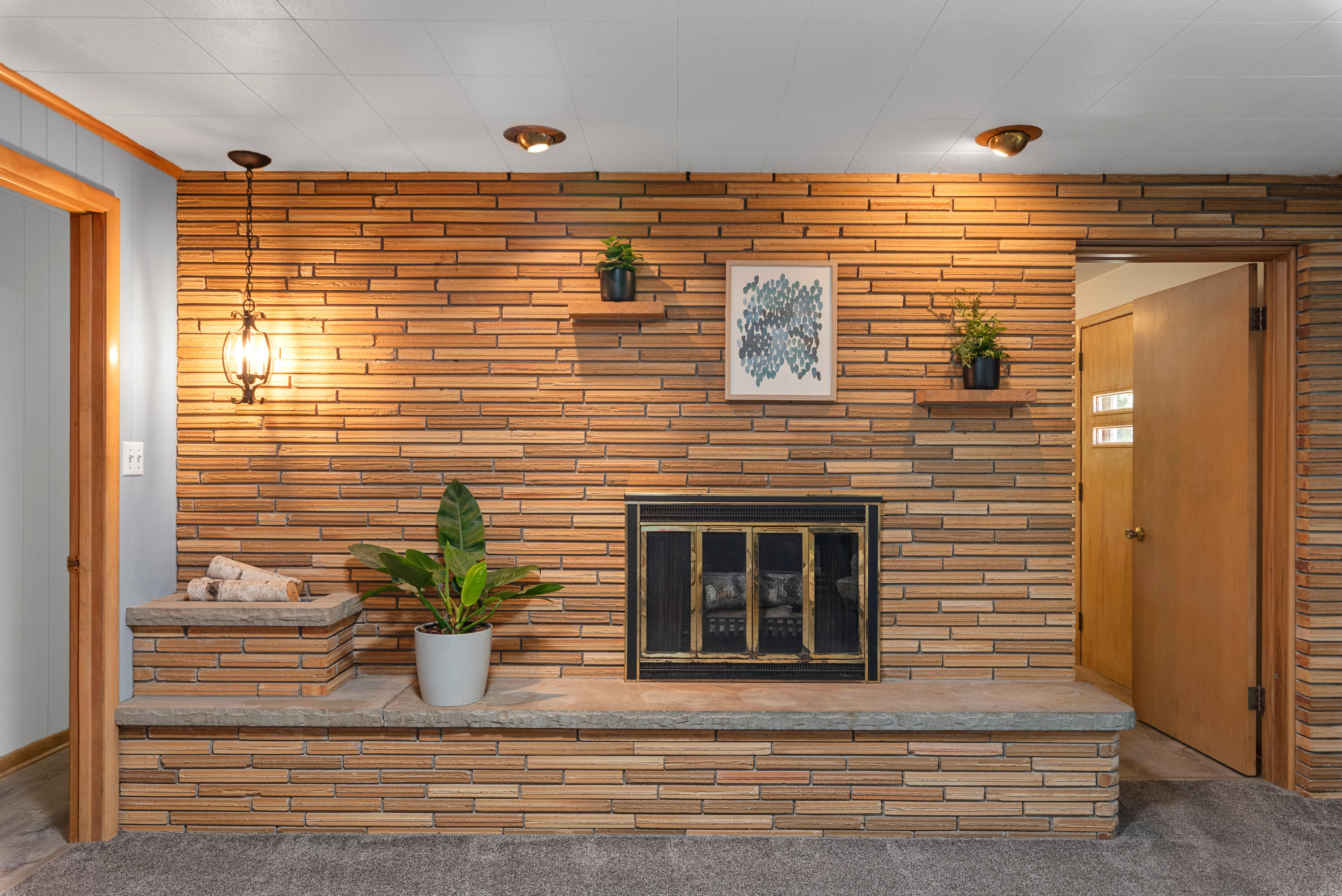 Fredonia, Wisconsin 53021, United States, 4 Bedrooms Bedrooms, ,3 BathroomsBathrooms,Residential,Pending,188563