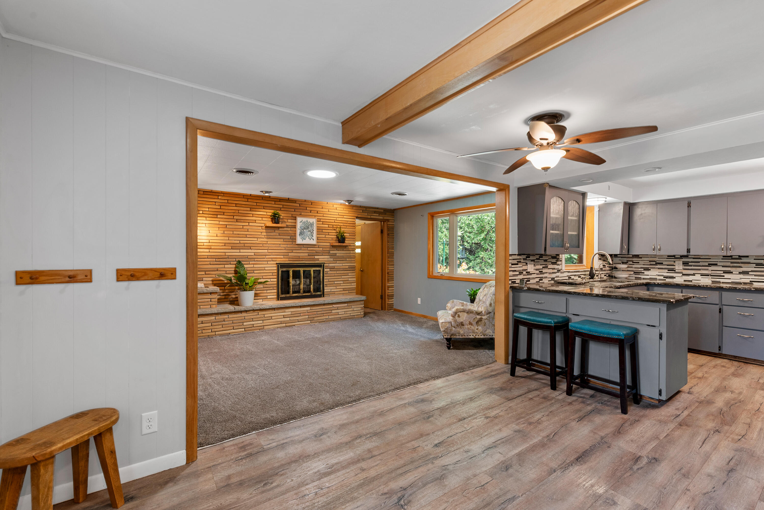 Fredonia, Wisconsin 53021, United States, 4 Bedrooms Bedrooms, ,3 BathroomsBathrooms,Residential,Pending,188563