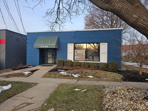 Photo of 311 N Main St, Fort Atkinson, WI 53538 (MLS # 1955041)