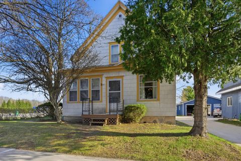 Photo of 464 E Rhine St, Elkhart Lake, WI 53020 (MLS # 1959976)