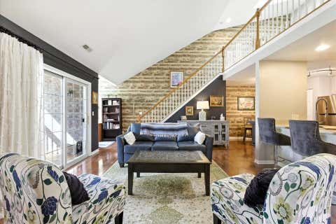 Photo of 4745 S Hunter Ln, New Berlin, WI 53151 (MLS # 1931153)