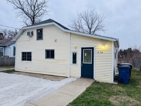Photo of 1750 Ninth St, Racine, WI 53403 (MLS # 1957121)