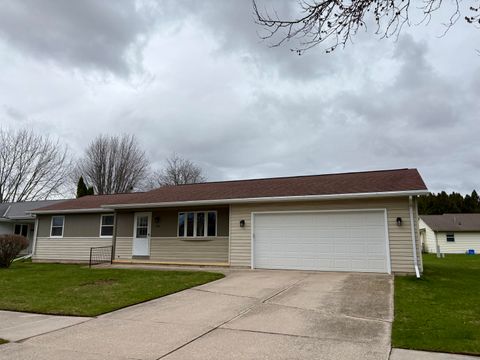 Photo of 1206 E Cedar Ave, Manitowoc, WI 54220 (MLS # 1960214)
