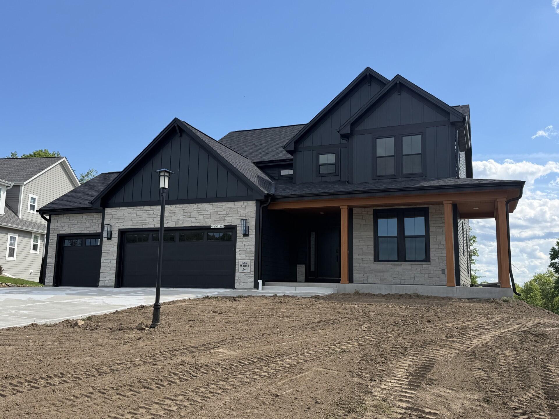N66W21485 Sagebrush Dr, Menomonee Falls, WI 53051 — luxury home for sale in the Greater Milwaukee area, listed at $964,900