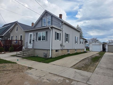Photo of 1005 19th St, Two Rivers, WI 54241 (MLS # 1960945)