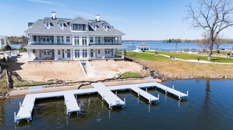 Photo of 503 N Lake Rd, Oconomowoc, WI 53066 (MLS # 1959170)