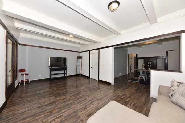 3238 W JUNEAU AVE, MILWAUKEE, WI 53208 - Image 49ec9d08ca84b45aaf986df75414ca4d/1826216410