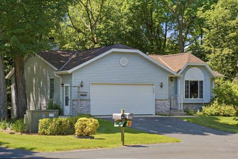 Photo of 117 Manor Ct, Slinger, WI 53086 (MLS # 1971887)
