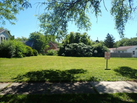 Photo of 4316 N 37th St, Milwaukee, WI 53216 (MLS # 1983429)