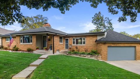 Photo of 3900 N 107th St, Wauwatosa, WI 53222 (MLS # 1938658)