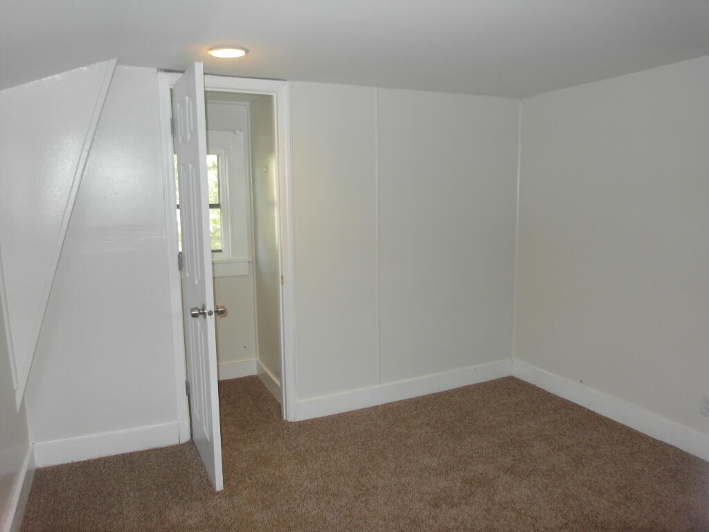 Milwaukee, Wisconsin 53214, United States, 3 Bedrooms Bedrooms, ,1 BathroomBathrooms,Residential,Active,235092
