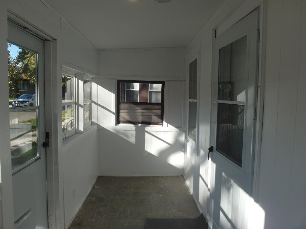 Milwaukee, Wisconsin 53214, United States, 3 Bedrooms Bedrooms, ,1 BathroomBathrooms,Residential,Active,235092