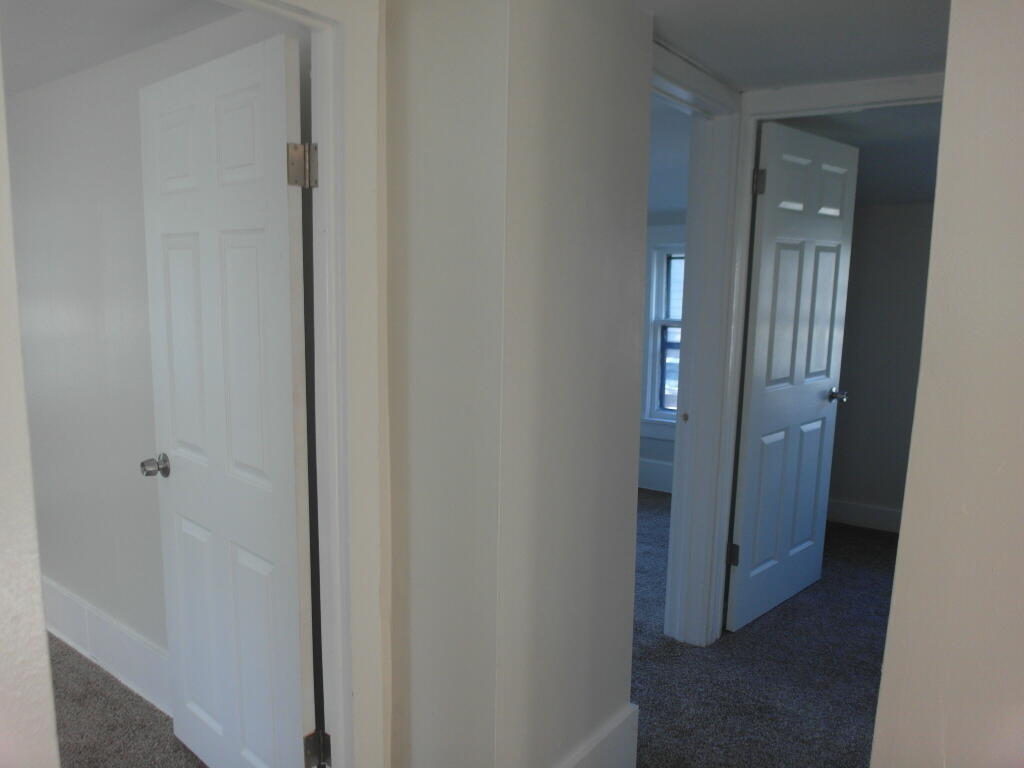 Milwaukee, Wisconsin 53214, United States, 3 Bedrooms Bedrooms, ,1 BathroomBathrooms,Residential,Active,235092