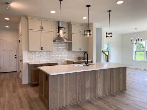 Photo of W275N8210 Harvest Ct, Lisbon, WI 53029 (MLS # 1976864)