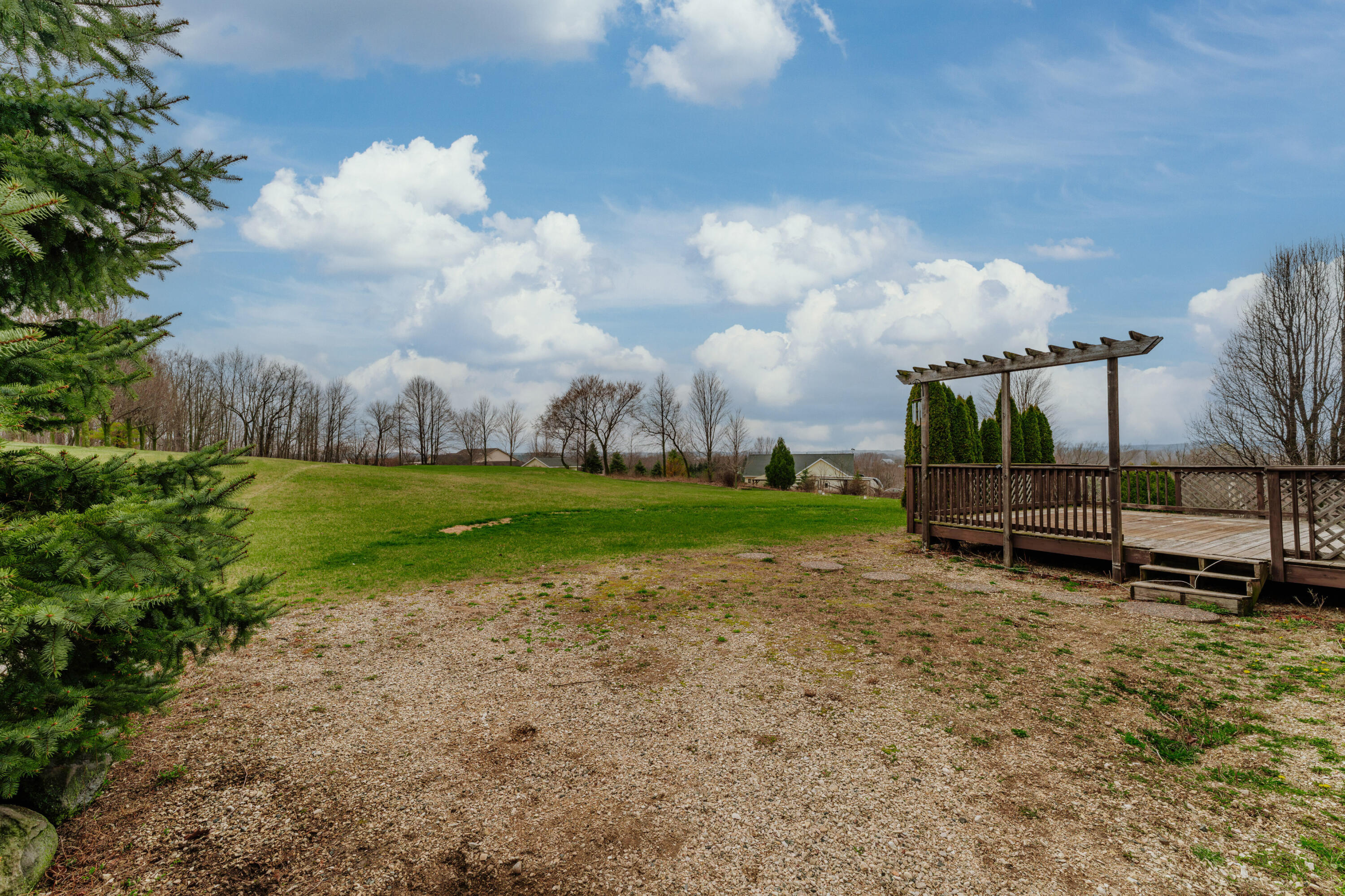 Farmington, Wisconsin 53021, United States, 5 Bedrooms Bedrooms, ,5 BathroomsBathrooms,Residential,Active,118428