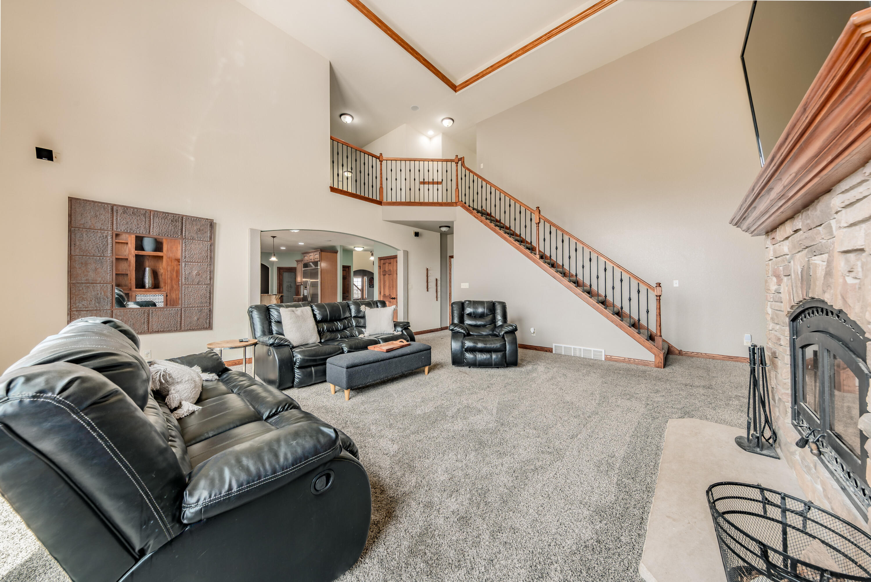 Farmington, Wisconsin 53021, United States, 5 Bedrooms Bedrooms, ,5 BathroomsBathrooms,Residential,Active,118428