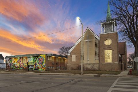 Photo of 2006 60th St, Kenosha, WI 53140 (MLS # 1956331)