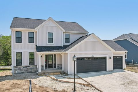 N174W20608 Laurel Springs Cir, Jackson, WI 53037 - #: 1937060