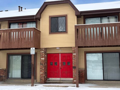 Photo of 6041 W Port Ave, Milwaukee, WI 53223 (MLS # 1949216)