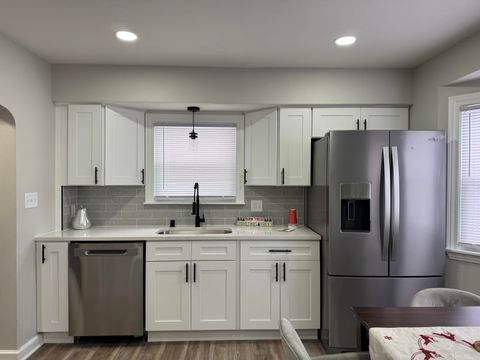 Photo of 4341 N 48th St, Milwaukee, WI 53216 (MLS # 1953367)