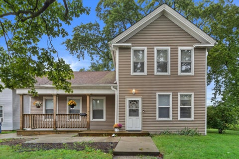 Photo of 1221 N Main St, Racine, WI 53402 (MLS # 1983921)