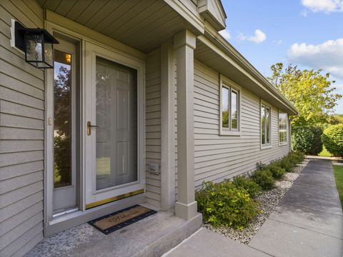 Photo of W174N8127 Shady Ln, Menomonee Falls, WI 53051 (MLS # 1933455)