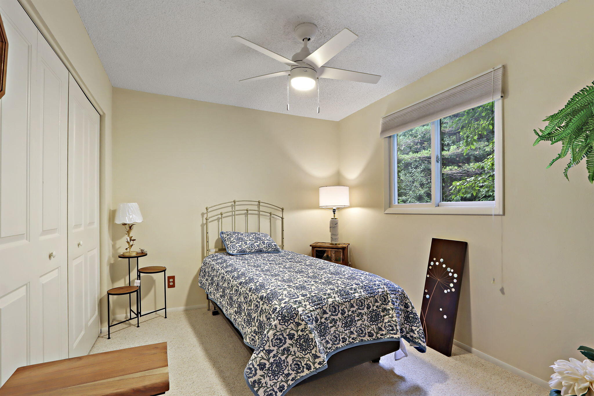 Twin Lakes, Wisconsin 53181, United States, 2 Bedrooms Bedrooms, ,2 BathroomsBathrooms,Residential,Active,191439