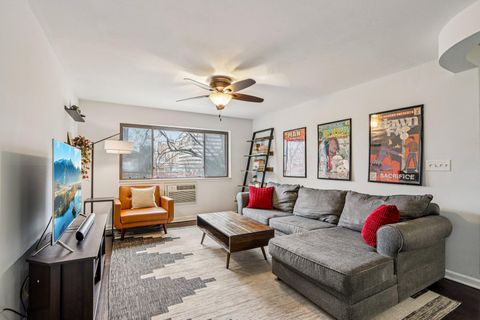 Photo of 1108 N Milwaukee St, Milwaukee, WI 53202 (MLS # 1951837)