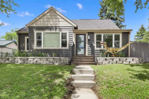 Photo of 131 Kettle Moraine Dr N, Slinger, WI 53086 (MLS # 1976220)