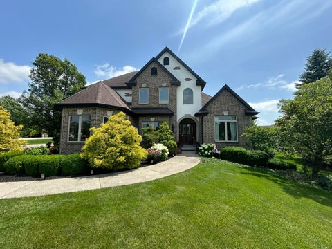 Photo of 165 Chelsea Ln, Union Grove, WI 53182 (MLS # 1969889)