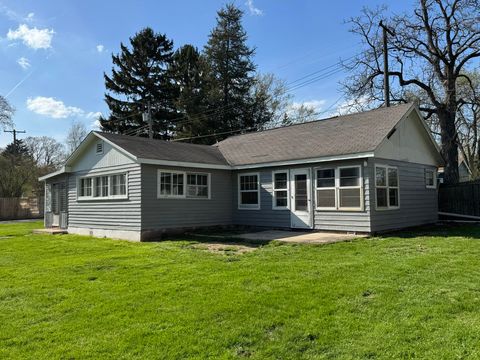 Photo of 2356 N 2nd Ln, Summit, WI 53066 (MLS # 1959440)