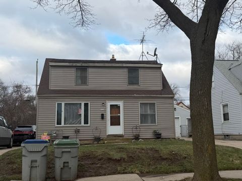 Photo of 5329 N 51st Blvd, Milwaukee, WI 53218 (MLS # 1957973)