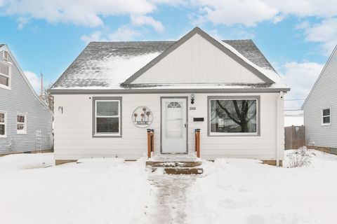 Photo of 2566 S 64th St, Milwaukee, WI 53219 (MLS # 1954068)