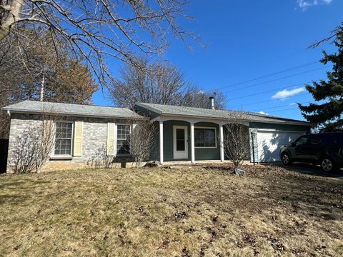 Photo of 6908 W Greenbrook Ct, Milwaukee, WI 53223 (MLS # 1953697)