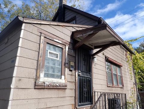 Photo of 2910 N 9th St, Milwaukee, WI 53206 (MLS # 1947087)