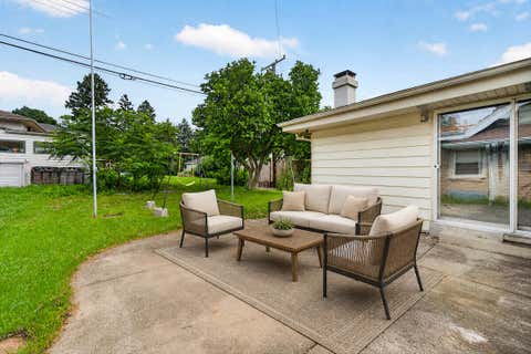 Photo of 10216 W Burleigh St, Wauwatosa, WI 53222 (MLS # 1976413)