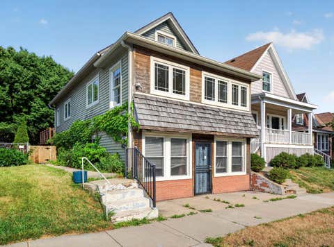 Photo of 2921 S Howell Ave, Milwaukee, WI 53207 (MLS # 1973914)