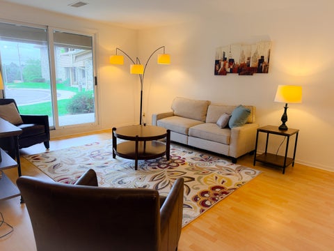 Photo of 2101 W Good Hope Rd, Glendale, WI 53209 (MLS # 1979816)
