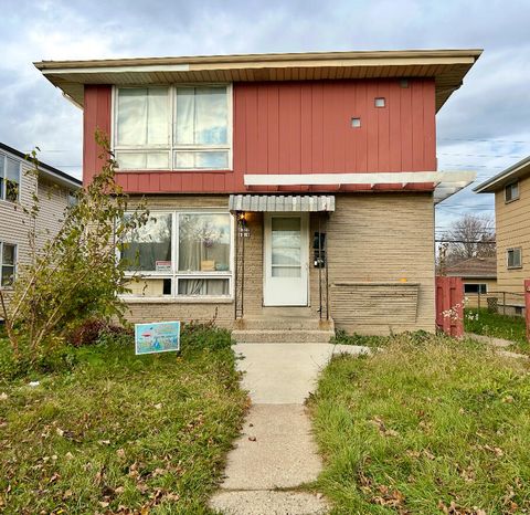 Photo of 8718 W Hampton Ave, Milwaukee, WI 53225 (MLS # 1943600)