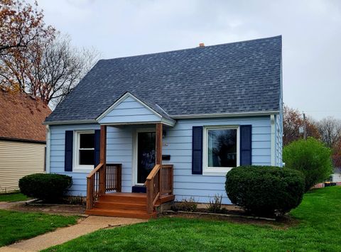 Photo of 7043 W Beloit Rd, West Allis, WI 53219 (MLS # 1959789)